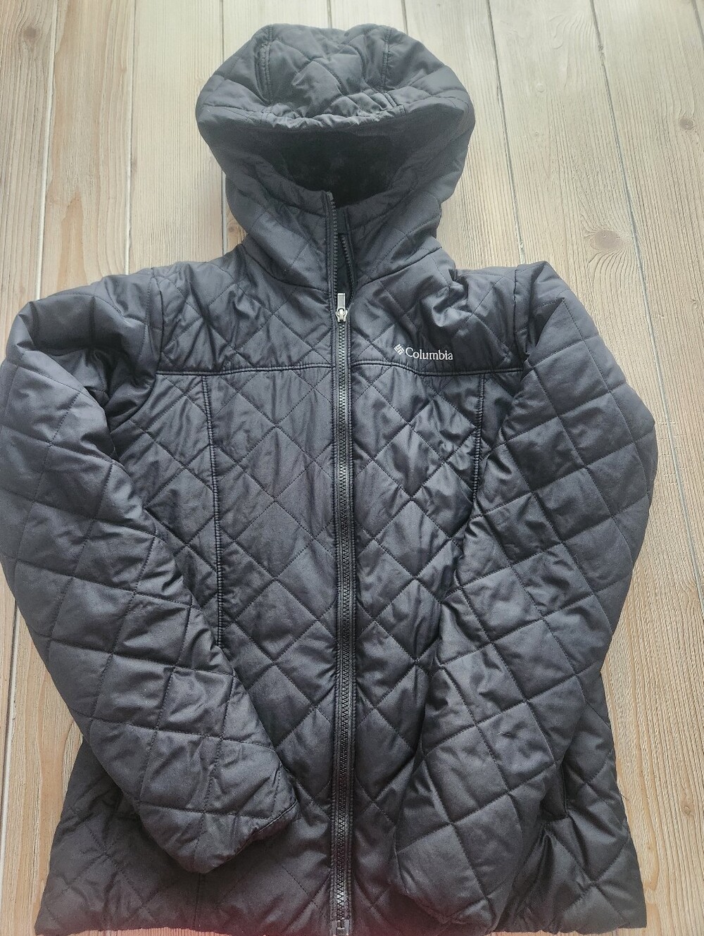 Columbia Women's Black Quilted Hooded Puffer Jacket Size Small